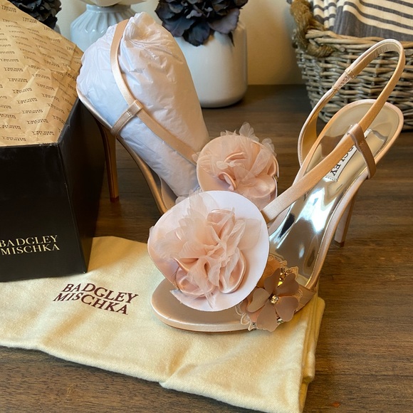 Badgely Mischka Forever Heeled Sandal Wedding Event Heels NWT - Picture 2 of 5
